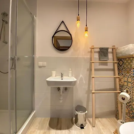 Lesny * Ζακοπάνε